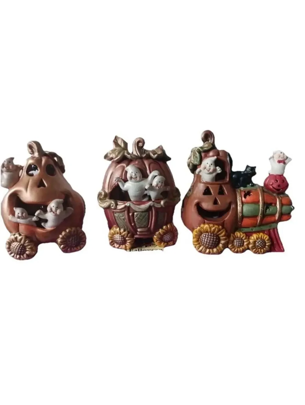 Light Up Halloween Pumpkin Train Décor Set with Ghosts and Black Cat